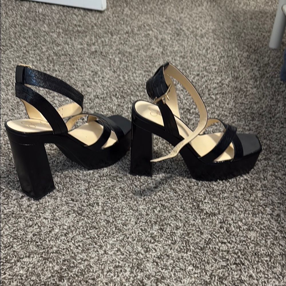 Elegant Black Platform Sandals